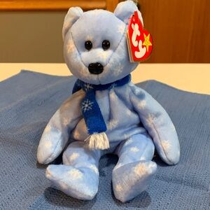 TY Beanie Baby. 1999 Holiday Teddy. DOB 12/25/1999